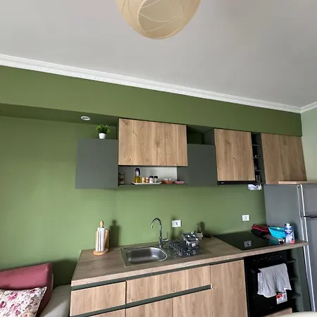 Vale Apartment